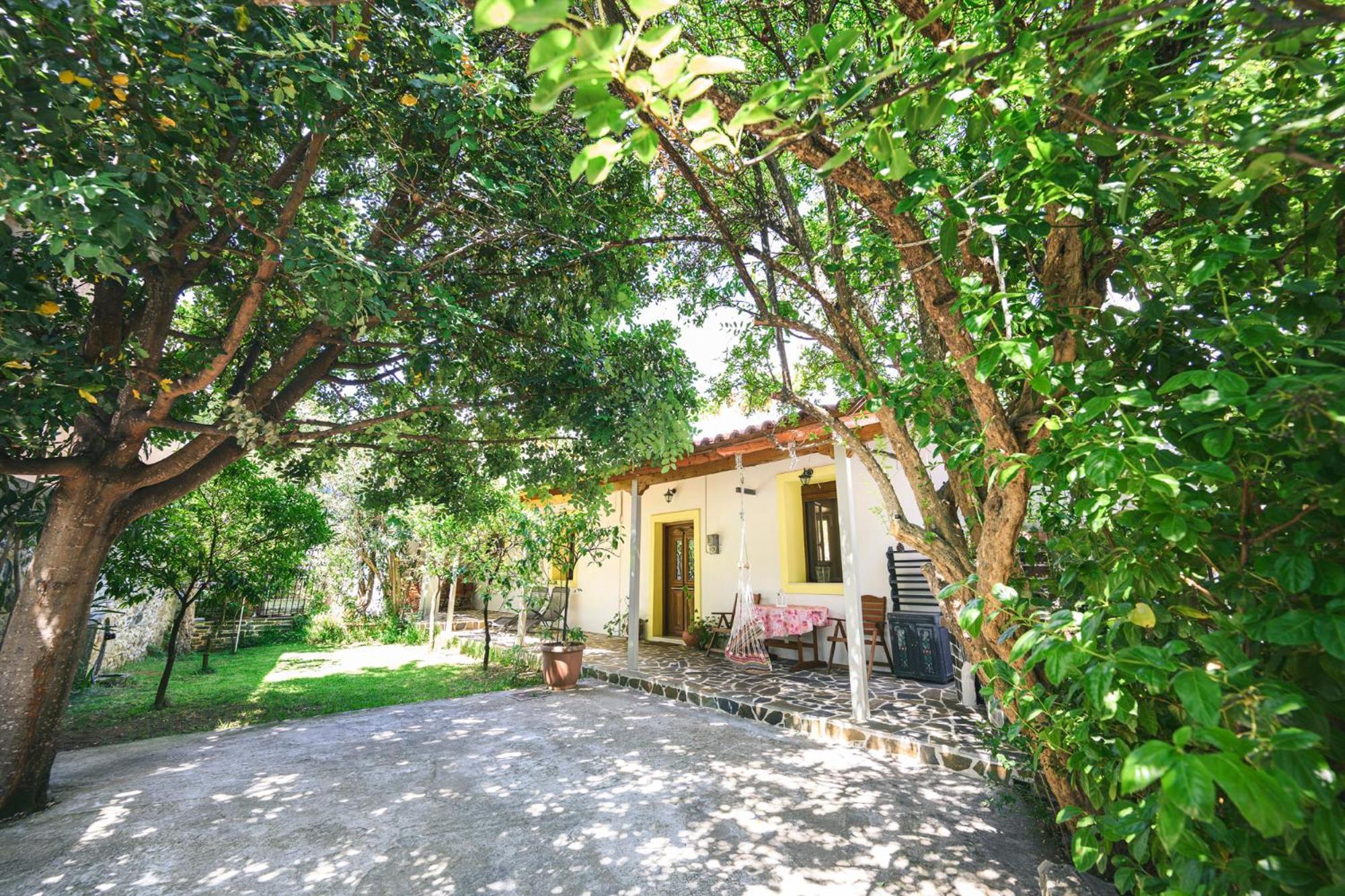 Small Villa Gerani Agios Vlasios  Exterior foto